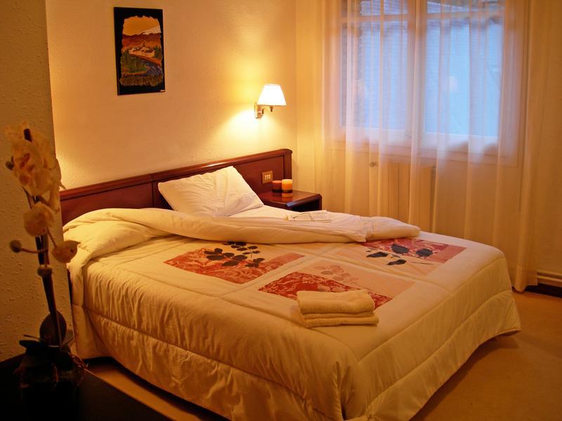 Hosteria Catalana Bossòst Esterno foto